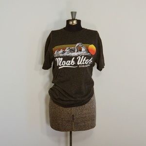 Moab, UT Souvenir Graphic Tee National Park